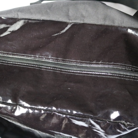 ED HARDY Christian Audigier Tiger Skull Duffle Weekender Bag Gym Travel - Picture 5 of 13